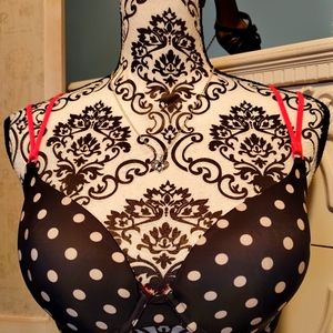 VS Pink polka dot bra